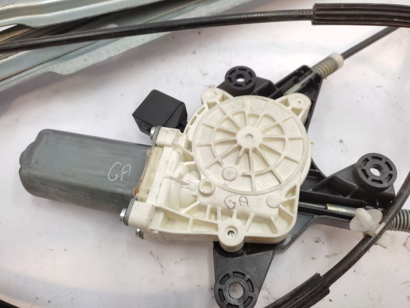 Recambio de elevalunas delantero derecho para mercedes-benz vito autobús (w639) 109 cdi (639.701, 639.703) referencia OEM IAM   