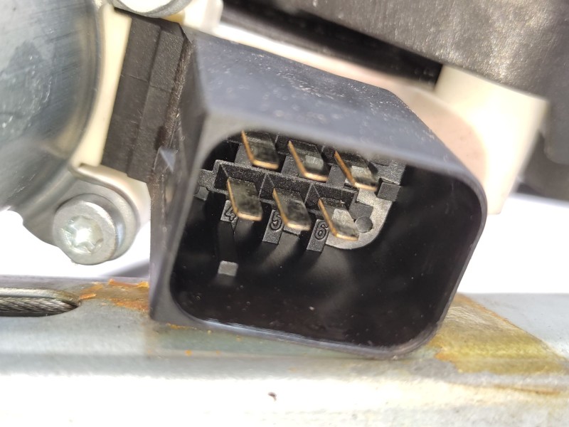 Recambio de elevalunas delantero derecho para mercedes-benz vito autobús (w639) 109 cdi (639.701, 639.703) referencia OEM IAM   