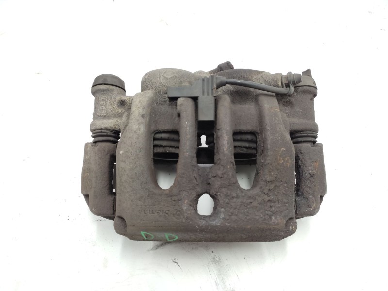 Recambio de pinza freno delantera derecha para mercedes-benz vito autobús (w639) 109 cdi (639.701, 639.703) referencia OEM IAM  