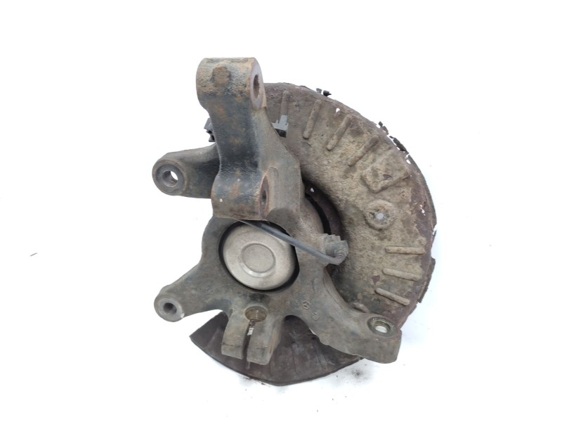 Recambio de mangueta delantera izquierda para mercedes-benz vito autobús (w639) 109 cdi (639.701, 639.703) referencia OEM IAM   