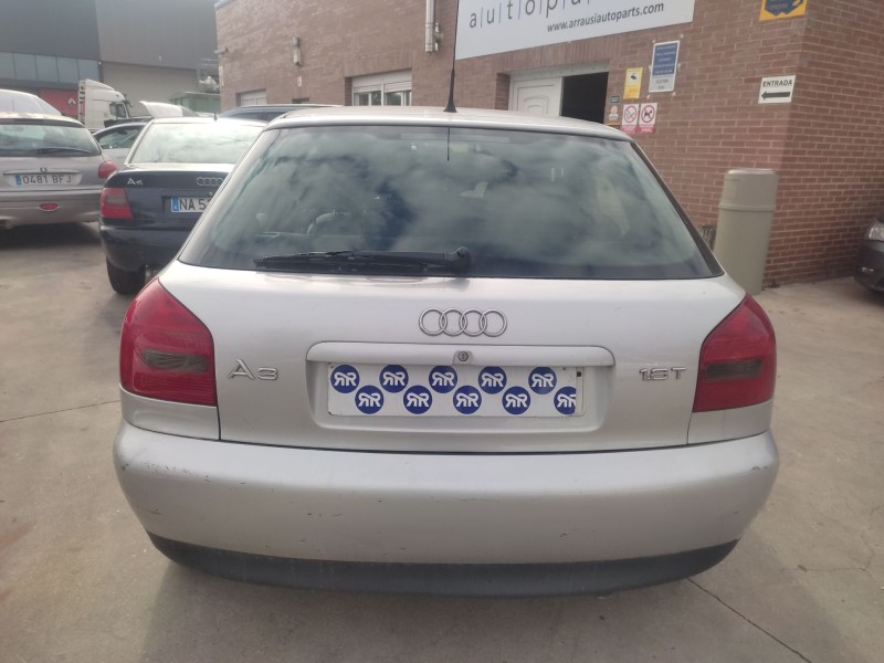 audi a3 (8l1) del año 1999