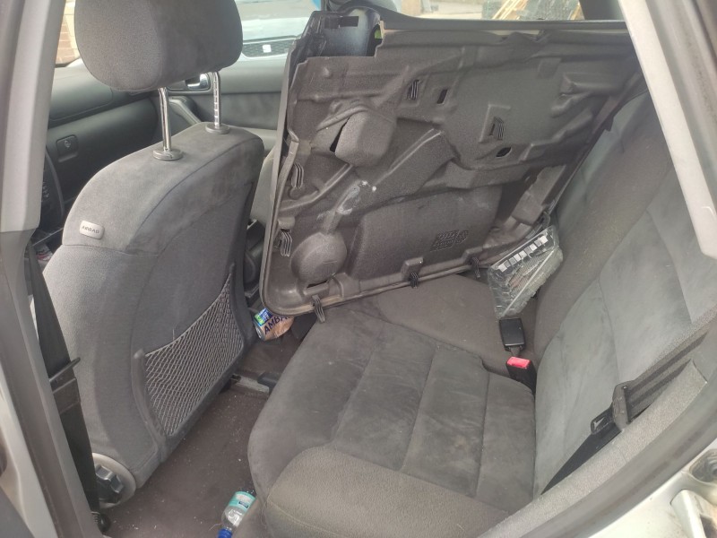 audi a3 (8l1) del año 1999