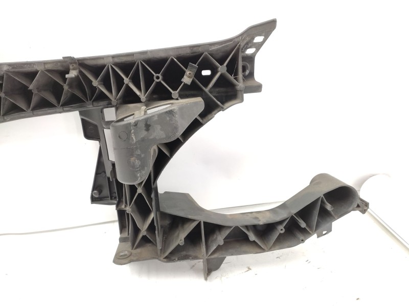 Recambio de panel frontal para mercedes-benz vito autobús (w639) 109 cdi (639.701, 639.703) referencia OEM IAM   