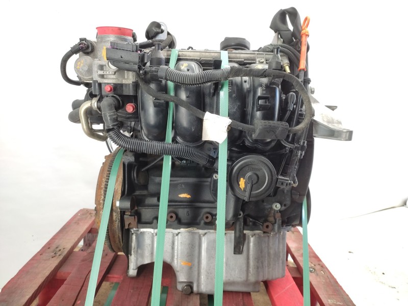 Recambio de motor completo para seat leon (1m1) 1.6 16 v referencia OEM IAM   