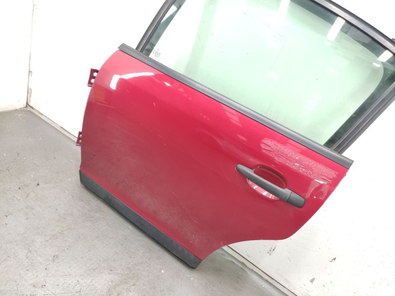 Recambio de puerta trasera izquierda para citroën c4 berlina collection referencia OEM IAM   
