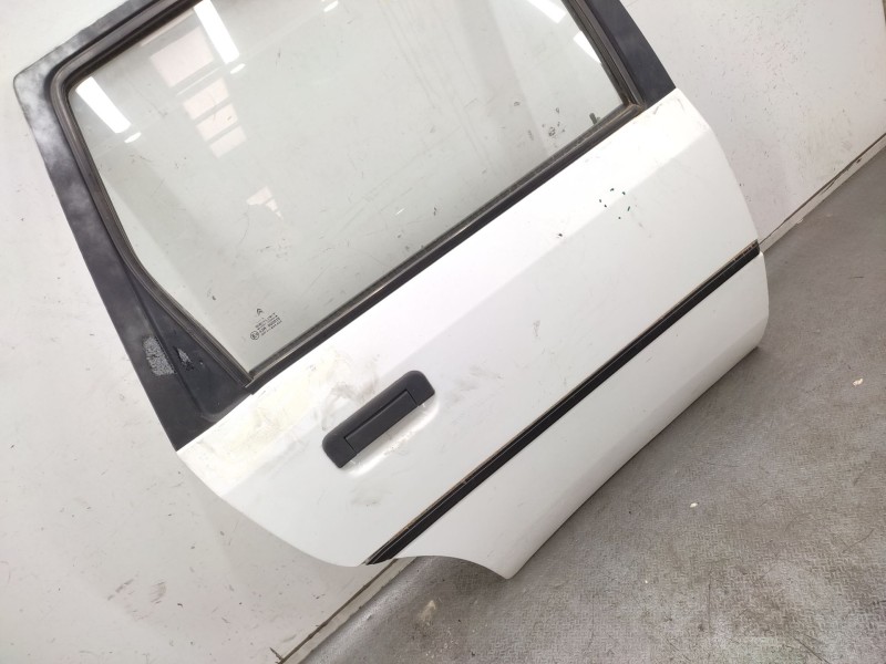 Puerta Trasera Derecha 96101657  - Citroën Ax 14 Tzs 3