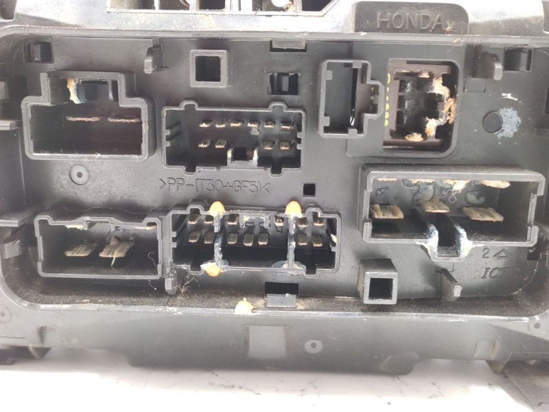 Recambio de caja reles / fusibles para honda cr-v ii (rd_) 2.0 (rd5) referencia OEM IAM   