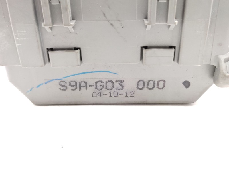 Recambio de caja reles / fusibles para honda cr-v ii (rd_) 2.0 (rd5) referencia OEM IAM   