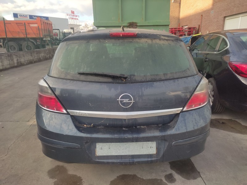 opel astra h (a04) del año 2008