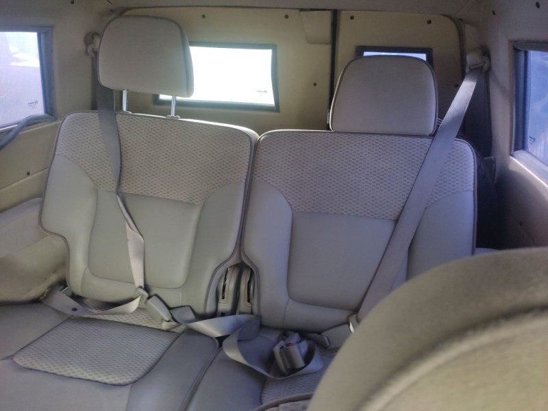 nissan patrol gr v wagon (y61) del año 2004