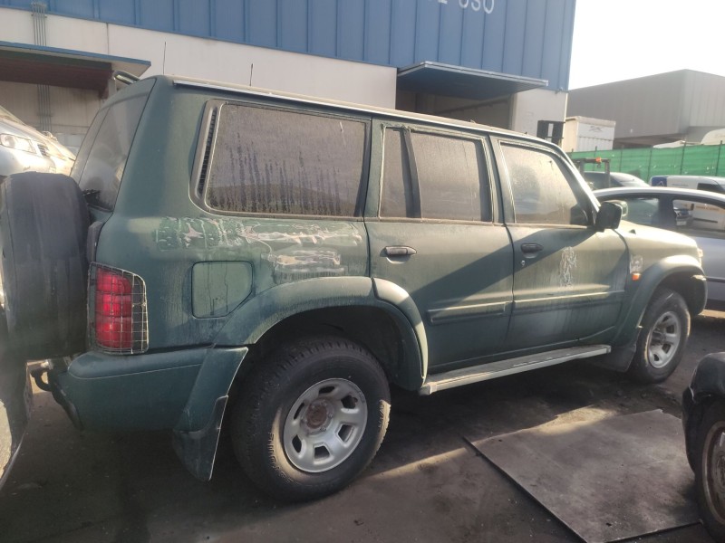 nissan patrol gr v wagon (y61) del año 2002