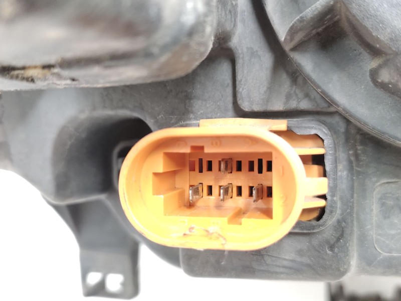 Recambio de faro izquierdo para renault megane i classic (la0/1_) 1.6 16v (la00, la04, la0b, la11, la16, la19, la1j, la1k,... re