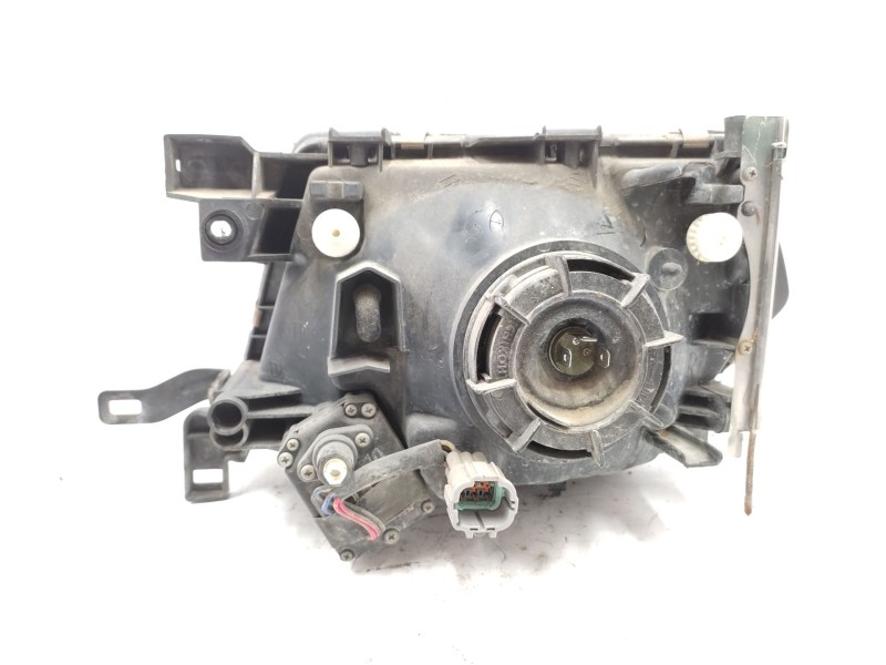 Recambio de faro izquierdo para nissan patrol gr v wagon (y61) 3.0 dti referencia OEM IAM  26060VC327 