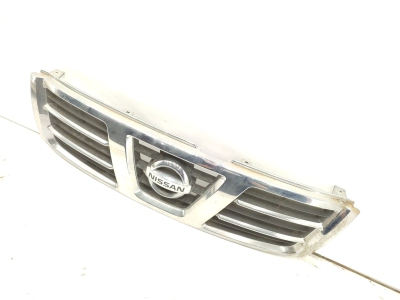 Recambio de calandra delantera de radiador para nissan patrol gr v wagon (y61) 3.0 dti referencia OEM IAM  768820M060 