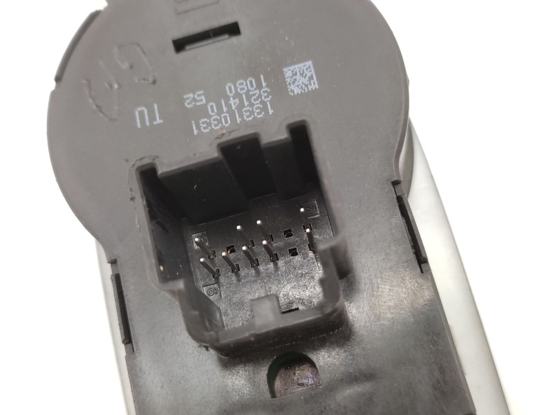 Recambio de mando luces para opel corsa d (s07) 1.3 cdti (l08, l68) referencia OEM IAM  13310331 