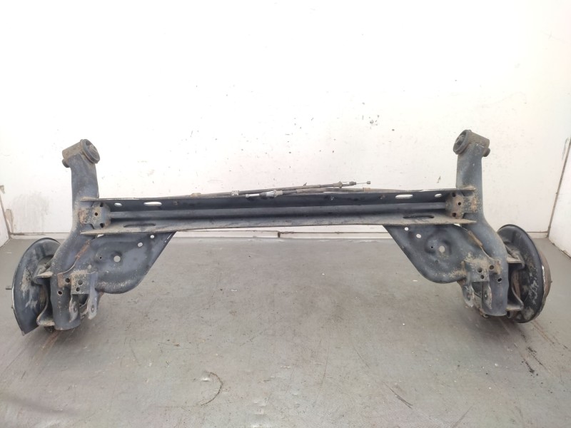 Recambio de puente trasero para nissan leaf referencia OEM IAM   