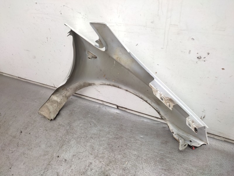 Recambio de aleta delantera izquierda para opel corsa d (s07) 1.3 cdti (l08, l68) referencia OEM IAM  93189645 