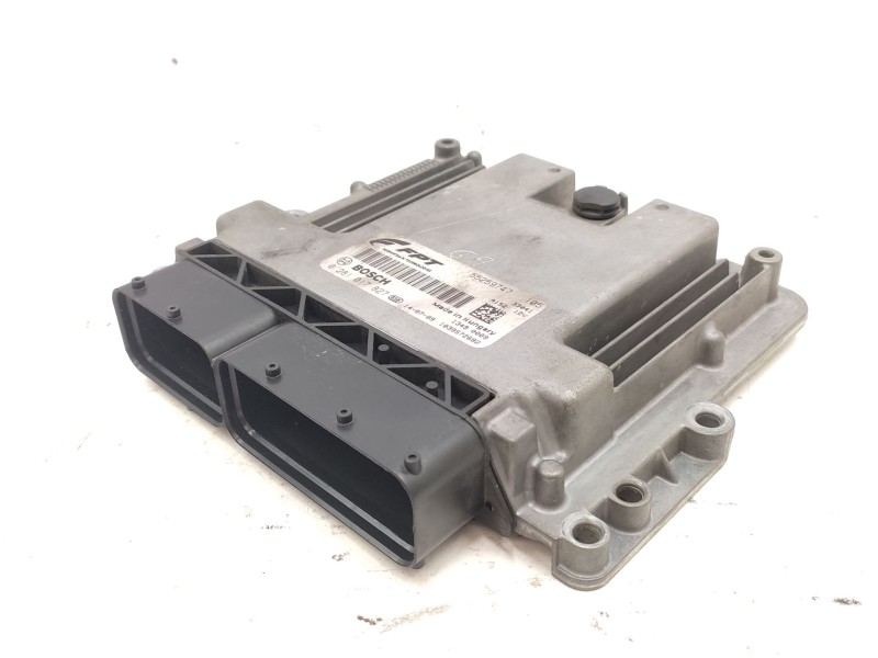Recambio de centralita motor uce para fiat 500l (351_, 352_) 1.6 d multijet (199lyd1b) referencia OEM IAM   