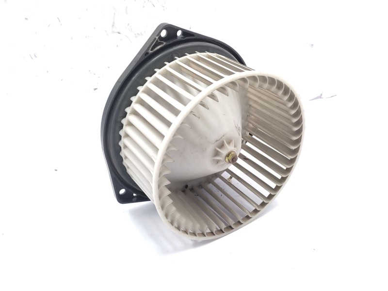 Recambio de motor calefaccion para nissan patrol gr v wagon (y61) 3.0 dti referencia OEM IAM  27200VB011 