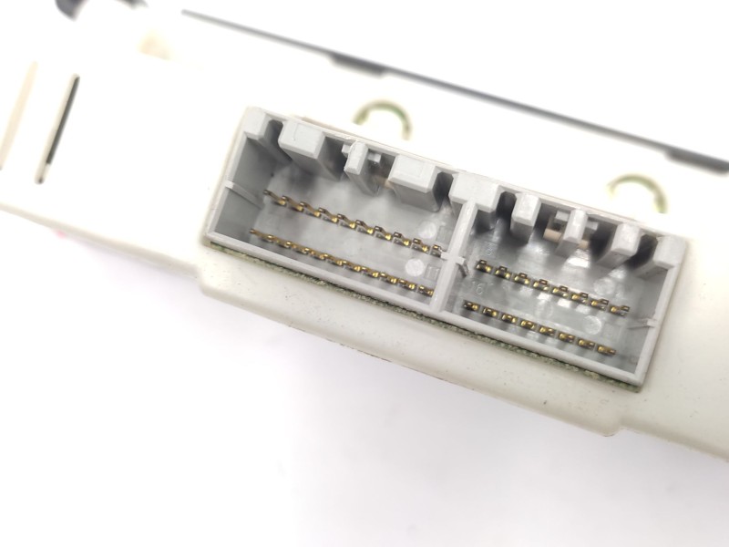 Recambio de mando climatizador para nissan patrol gr v wagon (y61) 3.0 dti referencia OEM IAM   
