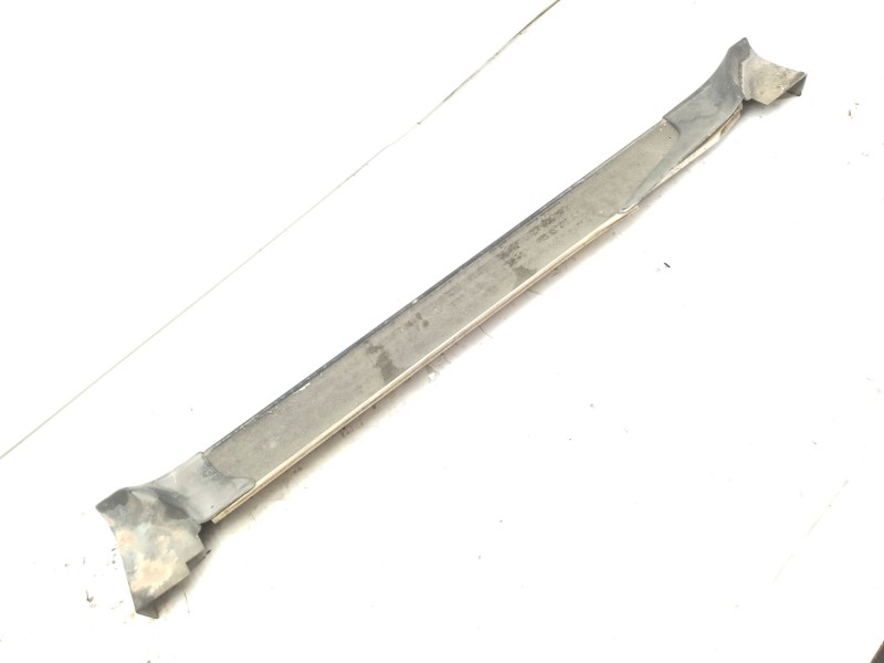 Recambio de estribo para nissan patrol gr v wagon (y61) 3.0 dti referencia OEM IAM   