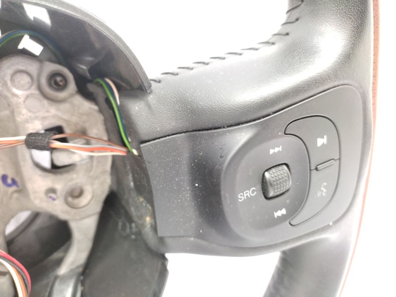 Recambio de volante para fiat 500l (351_, 352_) 1.6 d multijet (199lyd1b) referencia OEM IAM   