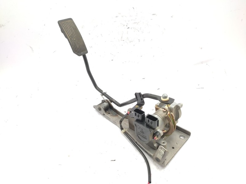 Recambio de pedal acelerador para nissan patrol gr v wagon (y61) 3.0 dti referencia OEM IAM   