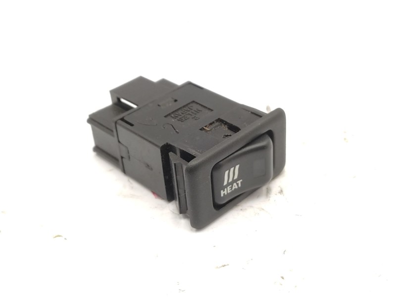 Recambio de interruptor para nissan patrol gr v wagon (y61) 3.0 dti referencia OEM IAM   