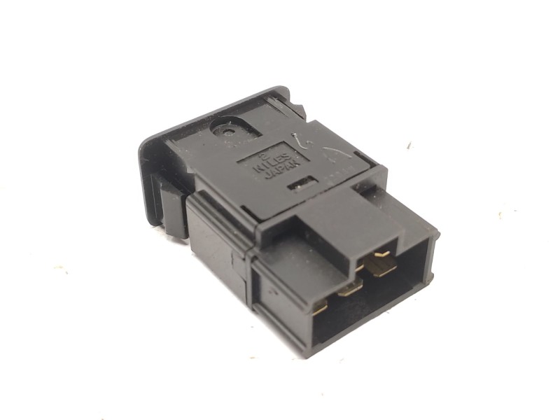 Recambio de interruptor para nissan patrol gr v wagon (y61) 3.0 dti referencia OEM IAM   