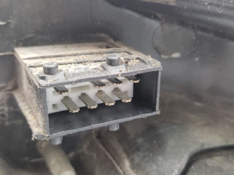 Recambio de faro derecho para citroën c3 i (fc_, fn_) 1.4 hdi referencia OEM IAM  620685 