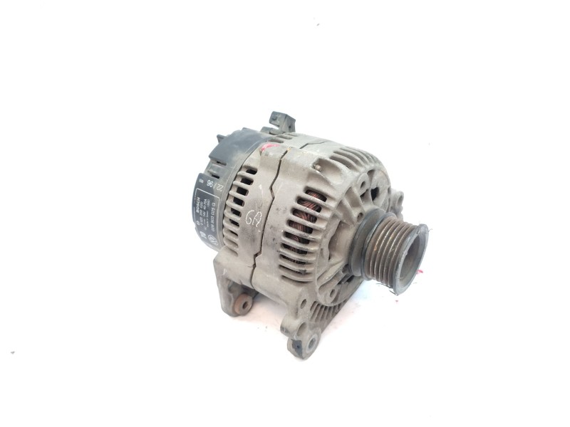 Recambio de alternador para volkswagen passat b5 (3b2) 1.9 tdi referencia OEM IAM   