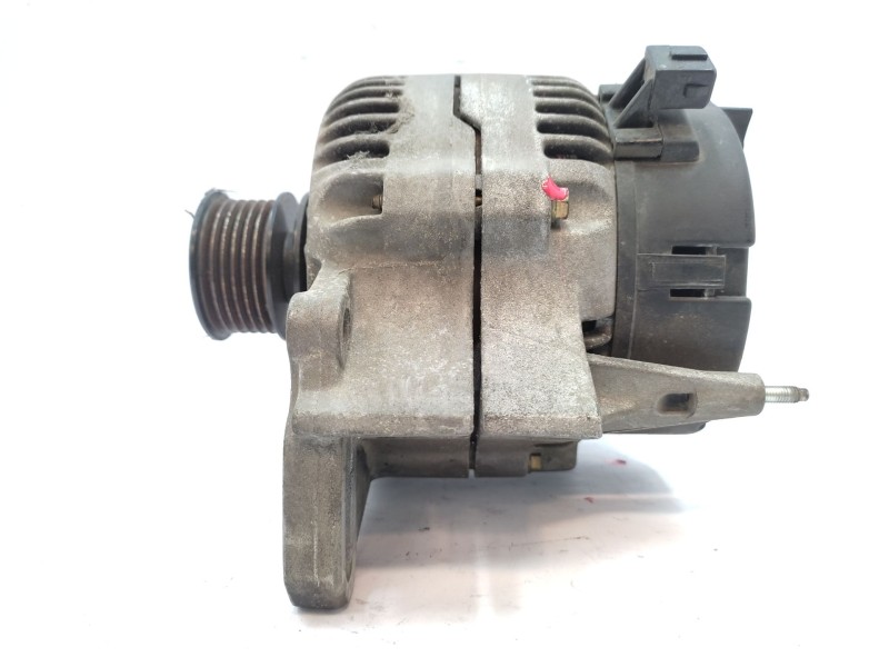 Recambio de alternador para volkswagen passat b5 (3b2) 1.9 tdi referencia OEM IAM   