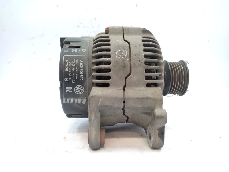 Recambio de alternador para volkswagen passat b5 (3b2) 1.9 tdi referencia OEM IAM   