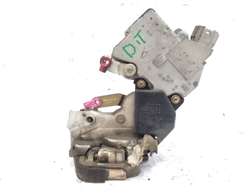 Recambio de cerradura puerta trasera derecha para nissan patrol gr v wagon (y61) 3.0 dti referencia OEM IAM  82502VB900 