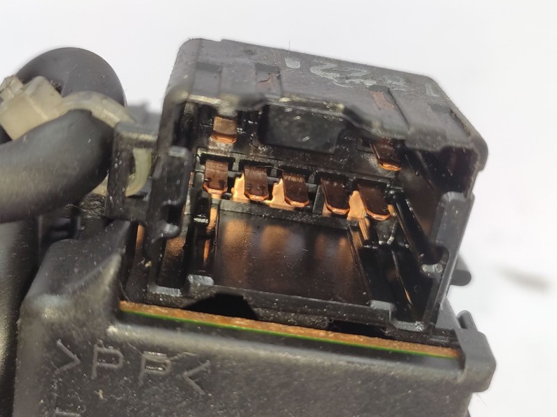Recambio de mando limpia para nissan patrol gr v wagon (y61) 3.0 dti referencia OEM IAM  25260VB000 