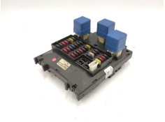 Recambio de caja reles / fusibles para nissan patrol gr v wagon (y61) 3.0 dti referencia OEM IAM   