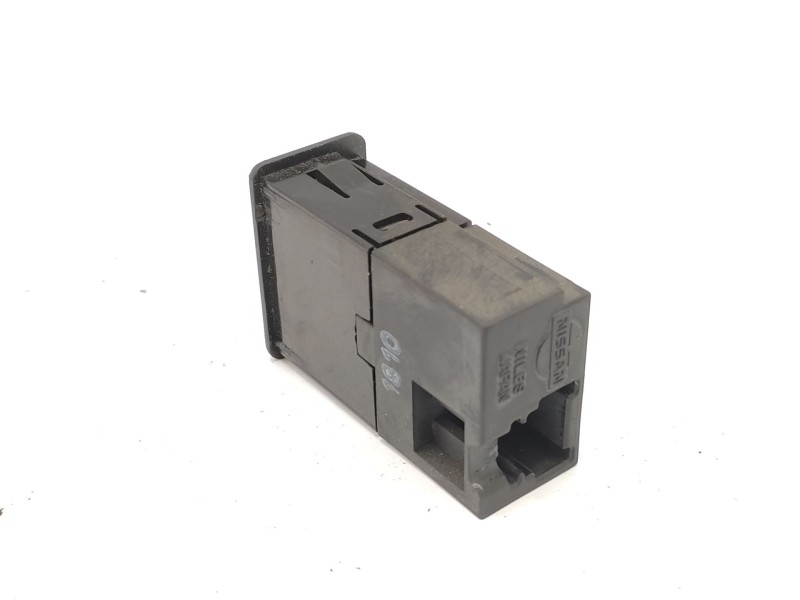Recambio de interruptor para nissan patrol gr v wagon (y61) 3.0 dti referencia OEM IAM   