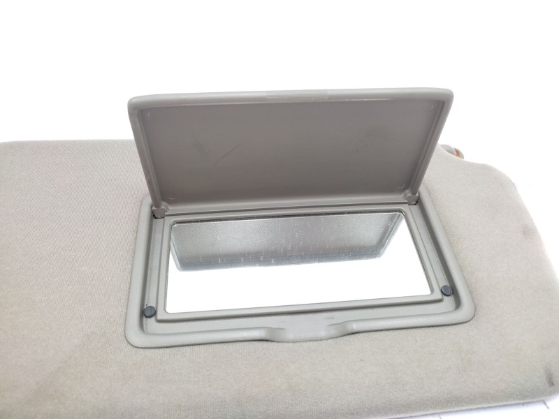 Recambio de parasol derecho para nissan patrol gr v wagon (y61) 3.0 dti referencia OEM IAM   