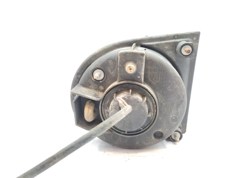 Recambio de faro antiniebla derecho para nissan patrol gr v wagon (y61) 3.0 dti referencia OEM IAM   