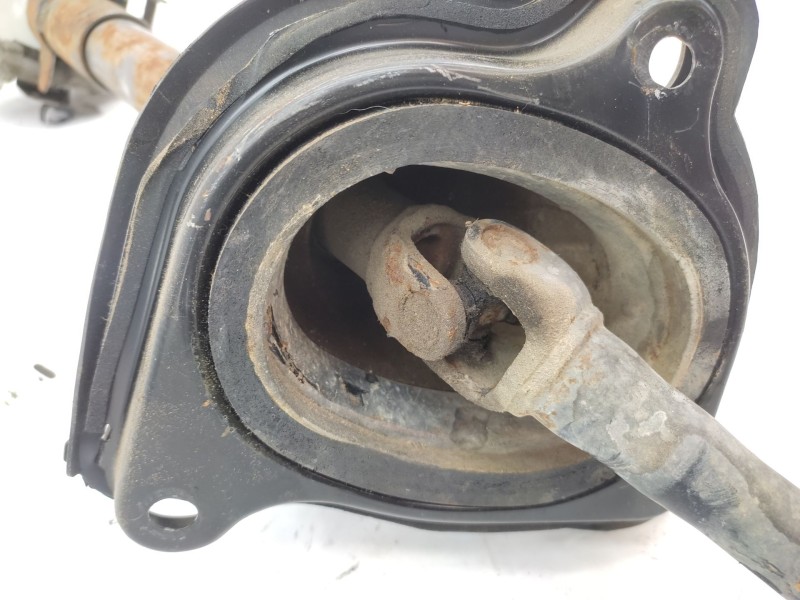 Recambio de columna direccion para nissan patrol gr v wagon (y61) 3.0 dti referencia OEM IAM   