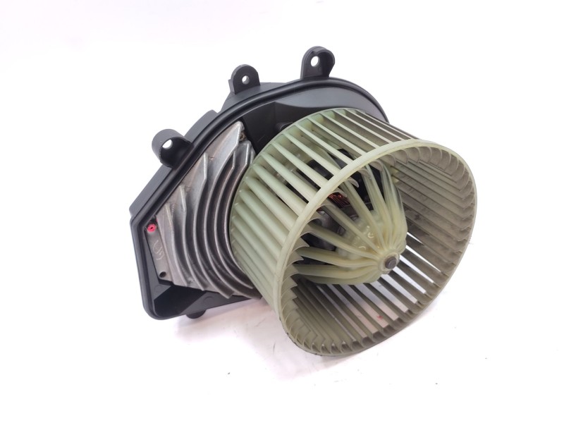 Recambio de motor calefaccion para volkswagen passat b5 (3b2) 1.9 tdi referencia OEM IAM 8D1819021B  