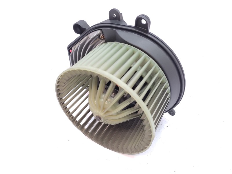 Recambio de motor calefaccion para volkswagen passat b5 (3b2) 1.9 tdi referencia OEM IAM 8D1819021B  