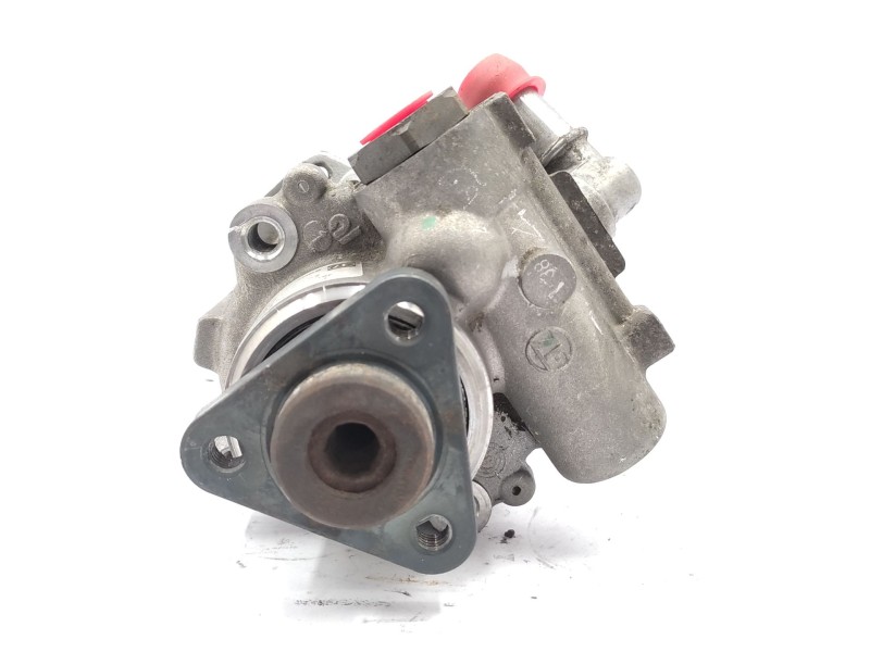 Recambio de bomba servodireccion para volkswagen passat b5 (3b2) 1.9 tdi referencia OEM IAM  8D0145156T 