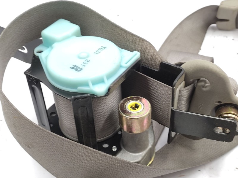 Recambio de cinturon seguridad delantero derecho para nissan patrol gr v wagon (y61) 3.0 dti referencia OEM IAM   
