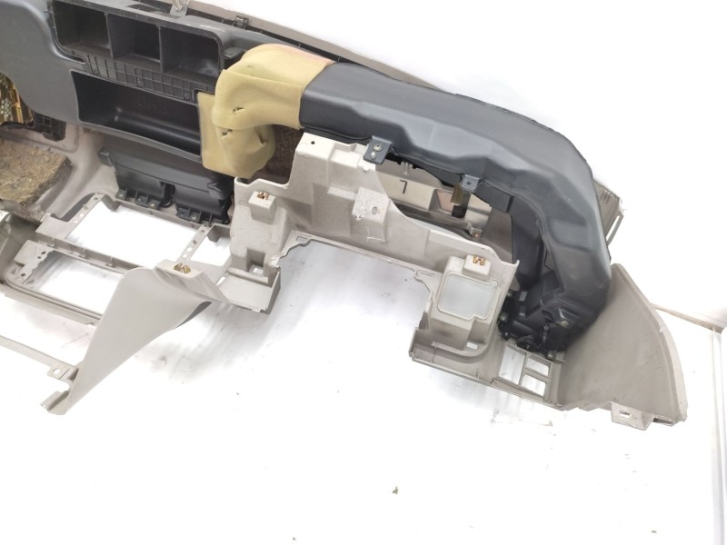 Recambio de salpicadero para nissan patrol gr v wagon (y61) 3.0 dti referencia OEM IAM   