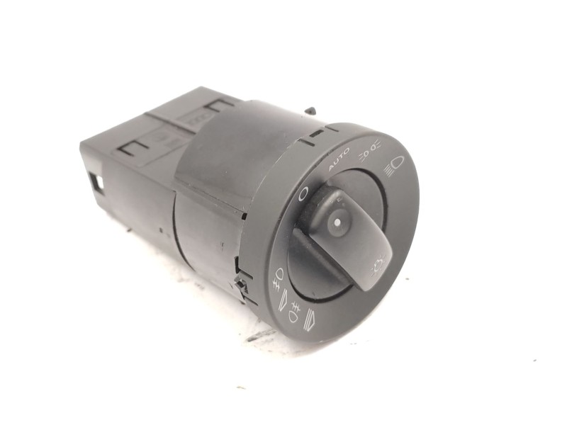 Recambio de mando luces para audi a4 b7 avant (8ed) 3.0 tdi quattro referencia OEM IAM 8E0941531D  