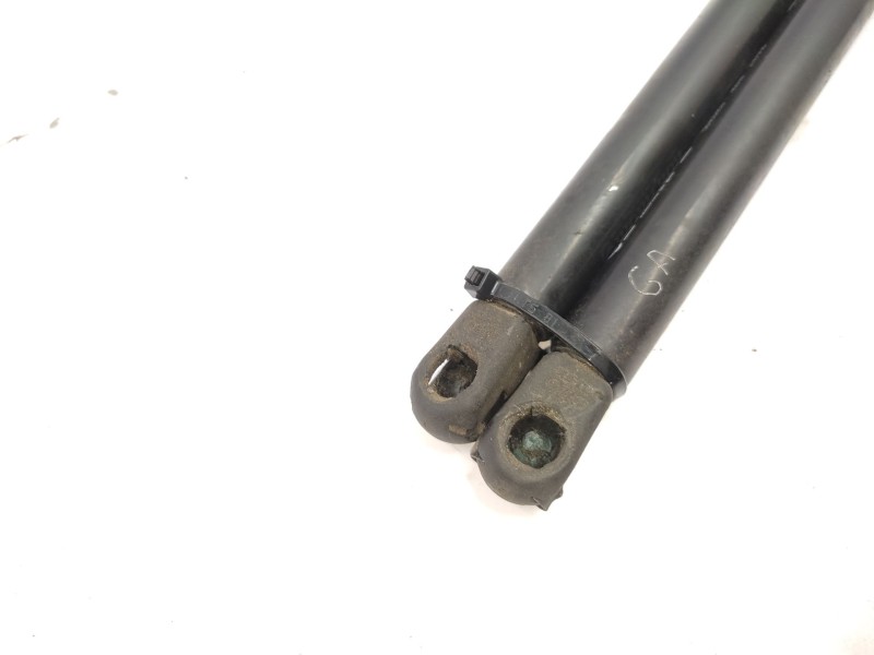 Recambio de amortiguadores capo para nissan patrol gr v wagon (y61) 3.0 dti referencia OEM IAM   