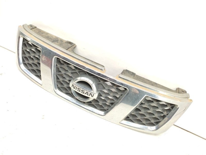 Recambio de calandra delantera de radiador para nissan patrol gr v wagon (y61) 3.0 dti referencia OEM IAM 62310VD200  