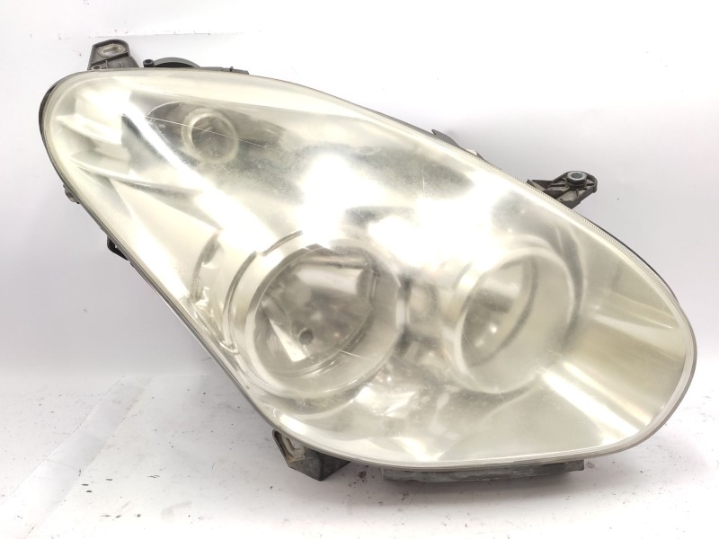 Recambio de faro derecho para opel combo furgón/monospace (x12) 1.3 cdti (b05) referencia OEM IAM   