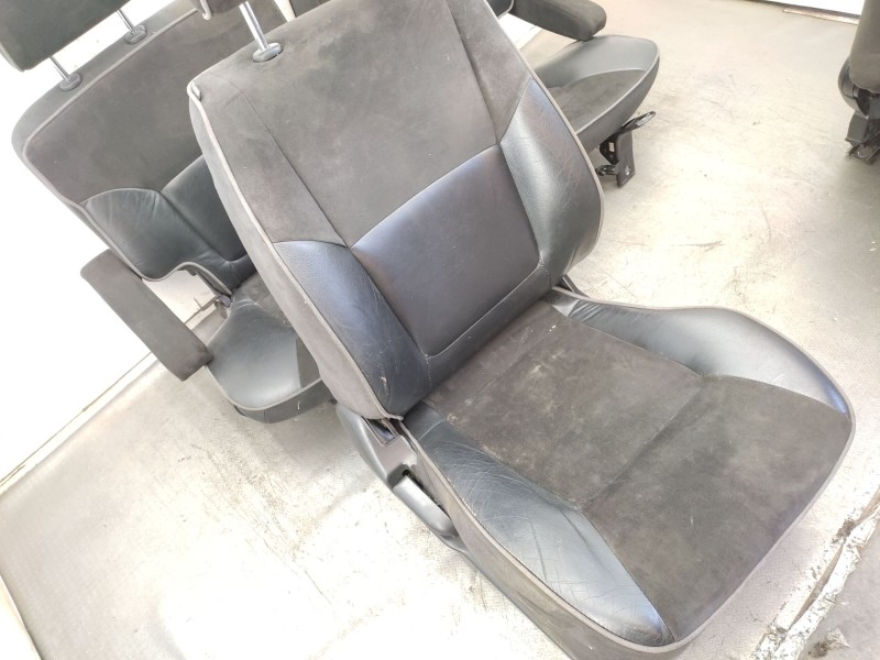 Recambio de juego asientos completo para nissan patrol gr v wagon (y61) 3.0 dti referencia OEM IAM   